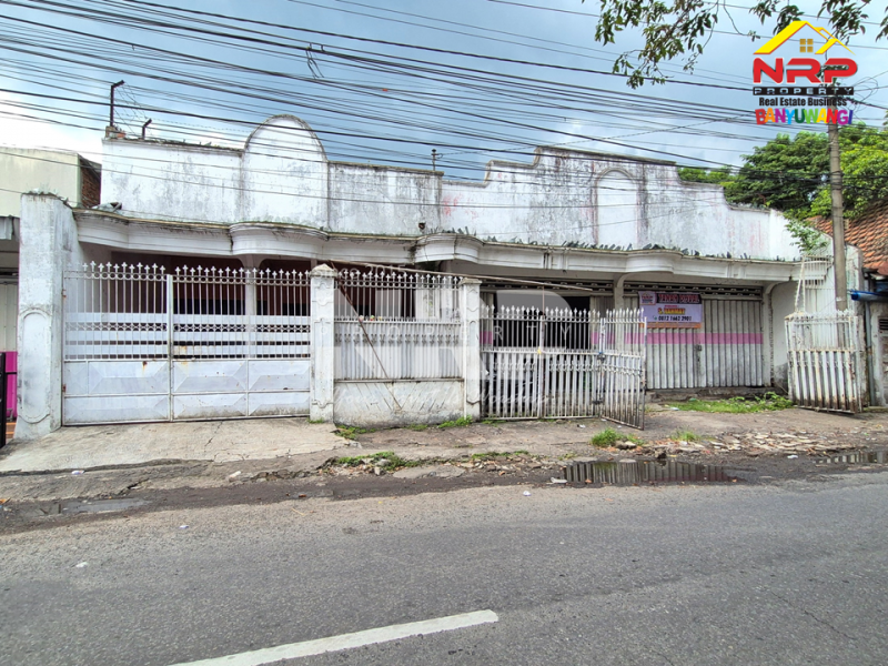 DIJUAL RUKO PROSPEK DI ROGOJAMPI. Lokasi yang tepat selalu jadi kunci usaha yang bertahan lama. DIJUAL RUKO PROSPEK DI ROGOJAMPI. Lokasi yang tepat selalu jadi kunci usaha yang bertahan lama. DIJUAL RUKO PROSPEK DI ROGOJAMPI. Lokasi yang tepat selalu jadi kunci usaha yang bertahan lama.
Ruko ini berada di kawasan Rogojampi, area dengan aktivitas NRP BANYUWANGI