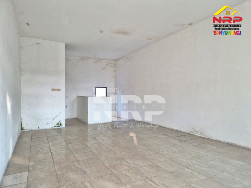 DIJUAL Ruko Ready 3 Ruko Siap Pakai di Benculuk - Banyuwangi  DIJUAL RUKO MURAH BANGET DI BENCULUK CLURING BANYUWANGI DIJUAL/DISEWAKAN Ready 3 Ruko Siap Pakai di Benculuk - Banyuwangi&nbsp;
Peluang usaha di pusat bisnis Benculuk, Dekat dengan pasar benculuk, Dekat dengan NRP BANYUWANGI