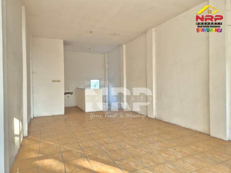 DIJUAL Ruko Ready 3 Ruko Siap Pakai di Benculuk - Banyuwangi  DIJUAL RUKO MURAH BANGET DI BENCULUK CLURING BANYUWANGI DIJUAL/DISEWAKAN Ready 3 Ruko Siap Pakai di Benculuk - Banyuwangi&nbsp;
Peluang usaha di pusat bisnis Benculuk, Dekat dengan pasar benculuk, Dekat dengan NRP BANYUWANGI