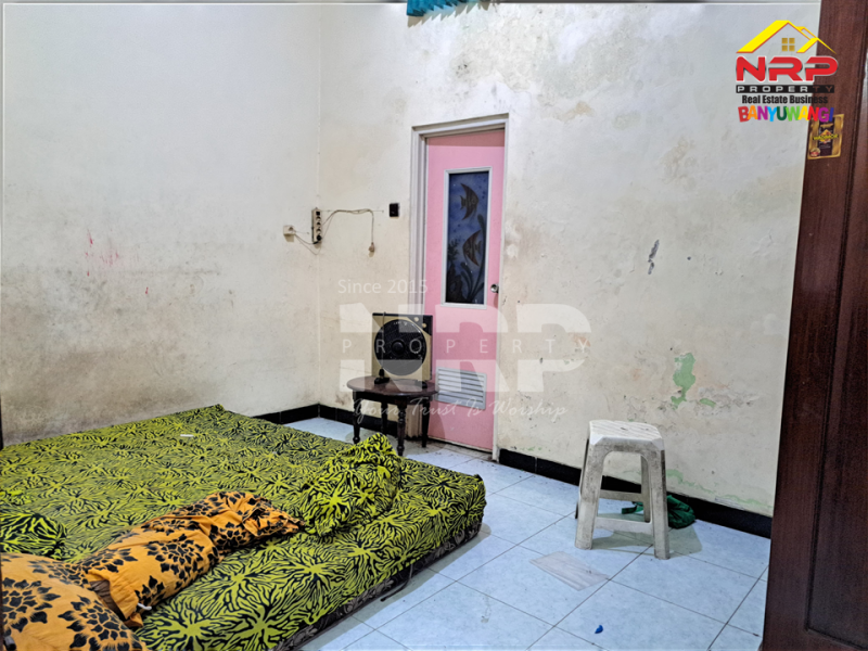 Dijual Ruko & Rumah Hook tepi di Jl. S. Parman - Banyuwangi Dijual Ruko & Rumah Hook tepi di Jl. S. Parman - Banyuwangi Dijual Ruko & Rumah Hook tepi di Jl. S. Parman - Banyuwangi
Ruko terletak di Pusat Bisnis Kota Banyuwangi.&nbsp;
Cocok Untuk Hunian, Toko, Kantor atau NRP BANYUWANGI