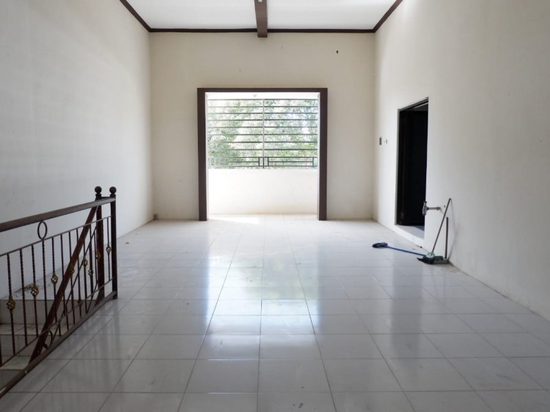 Dijual Ruko Startegis di 0 Jalan Kepiting - Banyuwangi Dijual Ruko Startegis di 0 Jalan Kepiting - Banyuwangi Dijual Ruko Startegis di 0 Jalan Kepiting - Banyuwangi. Lokasi Ruko di Area&nbsp; Pertokoan Produktif Cocok Untuk Ruang Usaha. Dekat Fasilitas Pendidilan, NRP BANYUWANGI