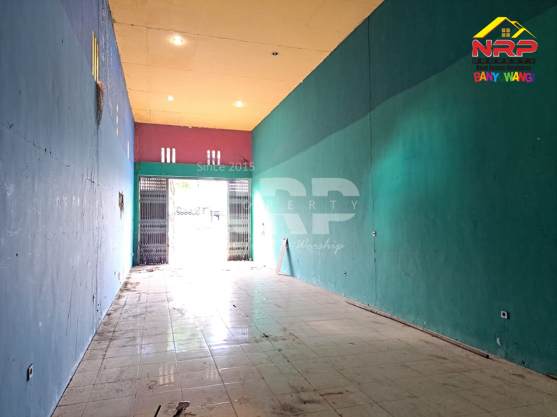 Dijual Ruko Strategis ditepi Jl. Rogojampi - Banyuwangi  Dijual Ruko Strategis ditepi Jl. Rogojampi - Banyuwangi  Dijual Ruko Strategis ditepi Jl. Rogojampi - Banyuwangi&nbsp;
Berada di Kawasan Bisnis dan Pertokoan Pasar Rogojampi
Sangat cocok untuk Kantor, Ekspedisi, NRP BANYUWANGI