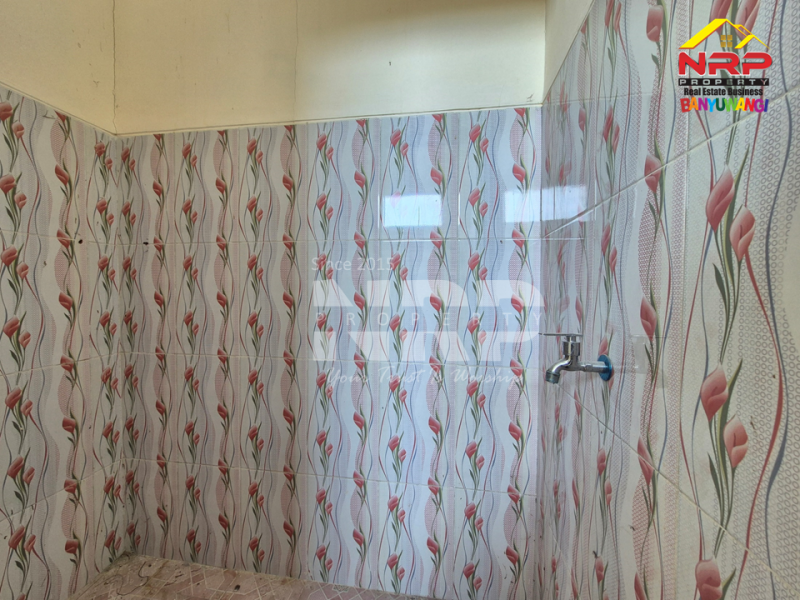 Dijual Rumah 1,5 Lantai di Taman Puring Asri - Banyuwangi  Dijual Rumah 1,5 Lantai di Taman Puring Asri - Banyuwangi  Dijual Rumah 1,5 Lantai di Taman Puring Asri - Banyuwangi&nbsp;
Hunian murah strategis di Banyuwangi Kota.

LT/LB : 98/80 M2 SHM

Fasilitas : Ruang Tamu, NRP BANYUWANGI