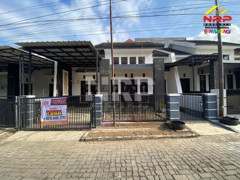 Dijual Rumah 1,5 lantai Siap Huni di Kawasan Perumahan di Kebalenan - Banyuwangi Dijual rumah murah di perum elit banyuwangi  Dijual Rumah 1,5 lantai Siap Huni di Kawasan Perumahan di Kebalenan - Banyuwangi
Perumahan Exclusive Pusat Kota dengan Lingkungan Aman dan Nyaman
Keamanan 24 NRP BANYUWANGI