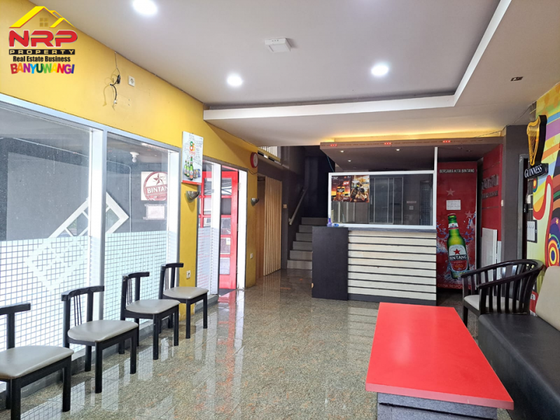 Dijual Rumah 2 Lantai  + Usaha Karaoke Keluarga di Depan Hotel Kokoon - Banyuwangi  Dijual Rumah 2 Lantai  + Usaha Karaoke Keluarga di Depan Hotel Kokoon - Banyuwangi  Dijual Rumah 2 Lantai&nbsp; + Usaha Karaoke Keluarga di Depan Hotel Kokoon - Banyuwangi&nbsp;
Lokasi Sangat Strategis di Lingkungan yang Sedang Berkembang. NRP BANYUWANGI