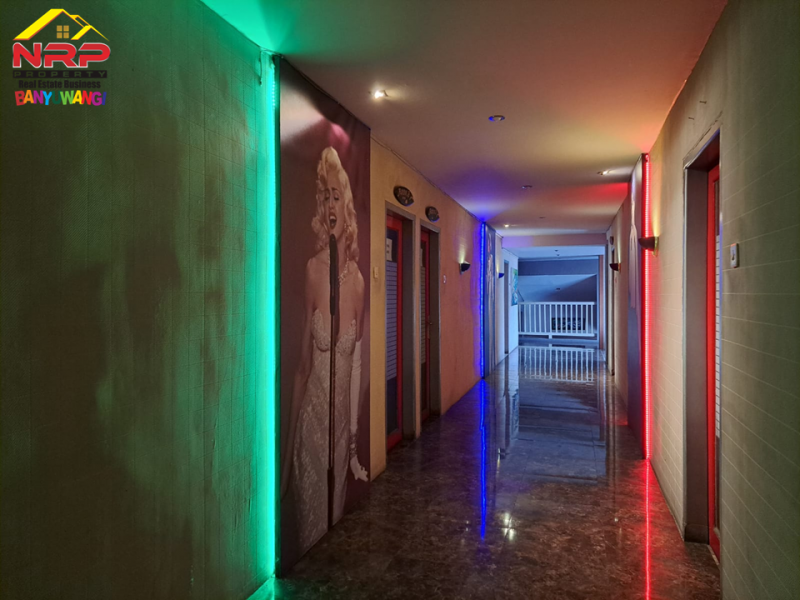 Dijual Rumah 2 Lantai  + Usaha Karaoke Keluarga di Depan Hotel Kokoon - Banyuwangi  Dijual Rumah 2 Lantai  + Usaha Karaoke Keluarga di Depan Hotel Kokoon - Banyuwangi  Dijual Rumah 2 Lantai&nbsp; + Usaha Karaoke Keluarga di Depan Hotel Kokoon - Banyuwangi&nbsp;
Lokasi Sangat Strategis di Lingkungan yang Sedang Berkembang. NRP BANYUWANGI