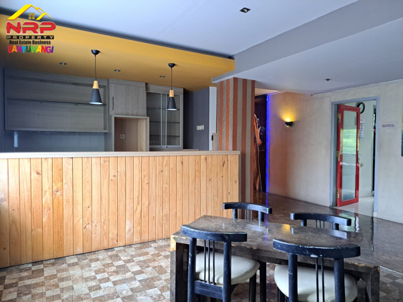 Dijual Rumah 2 Lantai  + Usaha Karaoke Keluarga di Depan Hotel Kokoon - Banyuwangi  Dijual Rumah 2 Lantai  + Usaha Karaoke Keluarga di Depan Hotel Kokoon - Banyuwangi  Dijual Rumah 2 Lantai&nbsp; + Usaha Karaoke Keluarga di Depan Hotel Kokoon - Banyuwangi&nbsp;
Lokasi Sangat Strategis di Lingkungan yang Sedang Berkembang. NRP BANYUWANGI