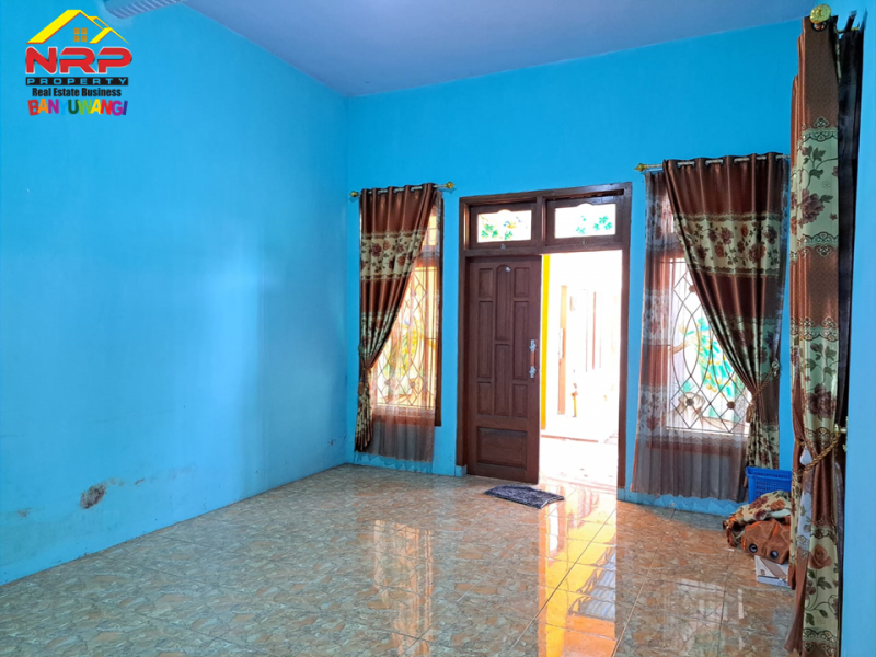 Dijual Rumah 2 Lantai dan Ruang Usaha di tepi Jl. Kedayunan- Banyuwangi  Dijual Rumah 2 Lantai dan Ruang Usaha di tepi Jl. Kedayunan- Banyuwangi  Dijual Rumah 2 Lantai dan Ruang Usaha di tepi Jl. Kedayunan- Banyuwangi&nbsp;
Dekat dengan RTH Kedayunan , Dekat dengan Banyuwangi Theme Park dan Kawasan NRP BANYUWANGI