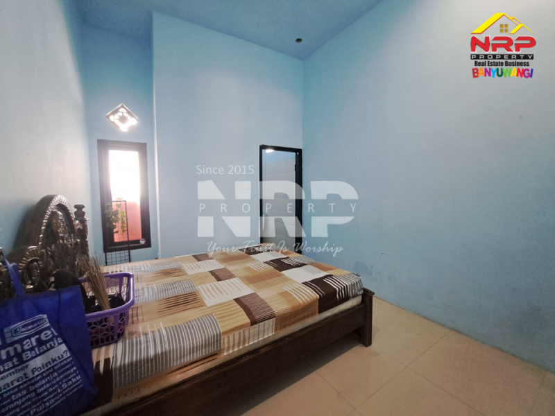 Dijual Rumah 2 Lantai Dengan Kolam Renang di Desa Kelir - Banyuwangi  Dijual Rumah 2 Lantai Dengan Kolam Renang di Desa Kelir - Banyuwangi  Dijual Rumah 2 Lantai Dengan Kolam Renang di Desa Kelir - Banyuwangi&nbsp;
40 Meter dari Jl. Desa Kelir, Rumah Siap Huni dengan lingkungan pedesaan yang masih NRP BANYUWANGI