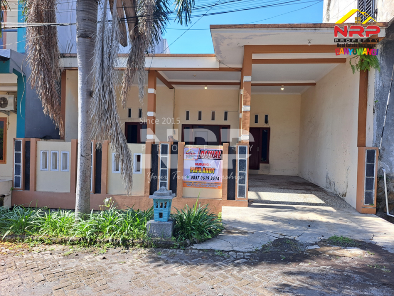 Dijual Rumah 2 lantai dengan lokasi strategis memang cuma sedikit di Banyuwangi. Dijual Rumah 2 lantai dengan lokasi strategis memang cuma sedikit di Banyuwangi. Rumah 2 lantai dengan lokasi strategis memang cuma sedikit di Banyuwangi.
Yang satu ini ada di Jl. Kepiting , lingkungan tenang dan nyaman.
Siap ditempati NRP BANYUWANGI