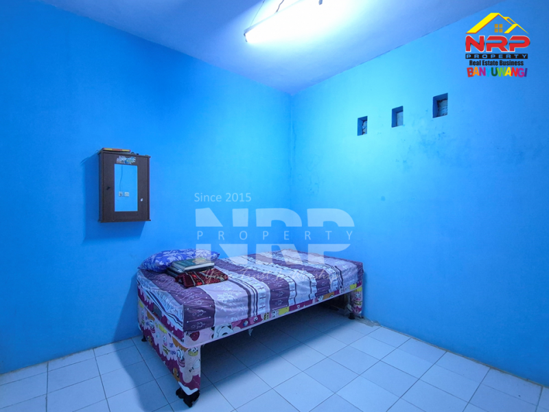 Dijual Rumah 2 Lantai dengan Ruang usaha di Banjarsari - Banyuwangi Dijual Rumah 2 Lantai dengan Ruang usaha di Banjarsari - Banyuwangi Dijual Rumah 2 Lantai dengan Ruang usaha di Banjarsari - Banyuwangi&nbsp;
Lokasi sangat strategis dekat dengan Pusat Pendidikan Ternama Banyuwangi dan Stasiun NRP BANYUWANGI
