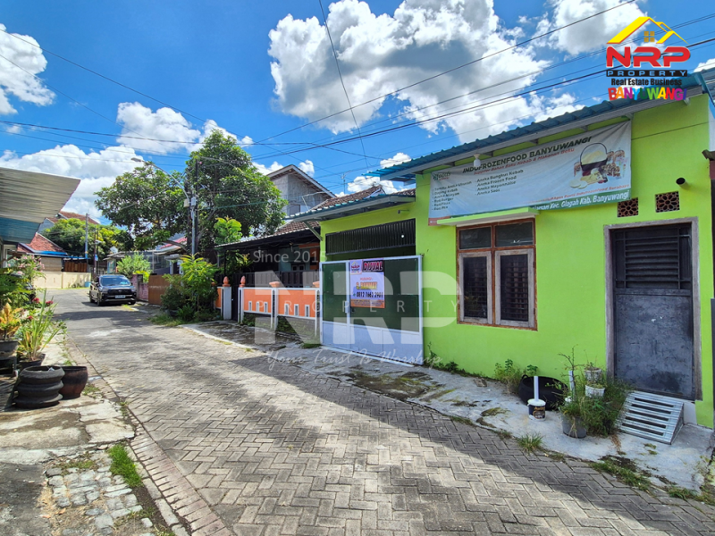 Dijual Rumah 2 Lantai dengan Ruang usaha di Banjarsari - Banyuwangi Dijual Rumah 2 Lantai dengan Ruang usaha di Banjarsari - Banyuwangi Dijual Rumah 2 Lantai dengan Ruang usaha di Banjarsari - Banyuwangi&nbsp;
Lokasi sangat strategis dekat dengan Pusat Pendidikan Ternama Banyuwangi dan Stasiun NRP BANYUWANGI