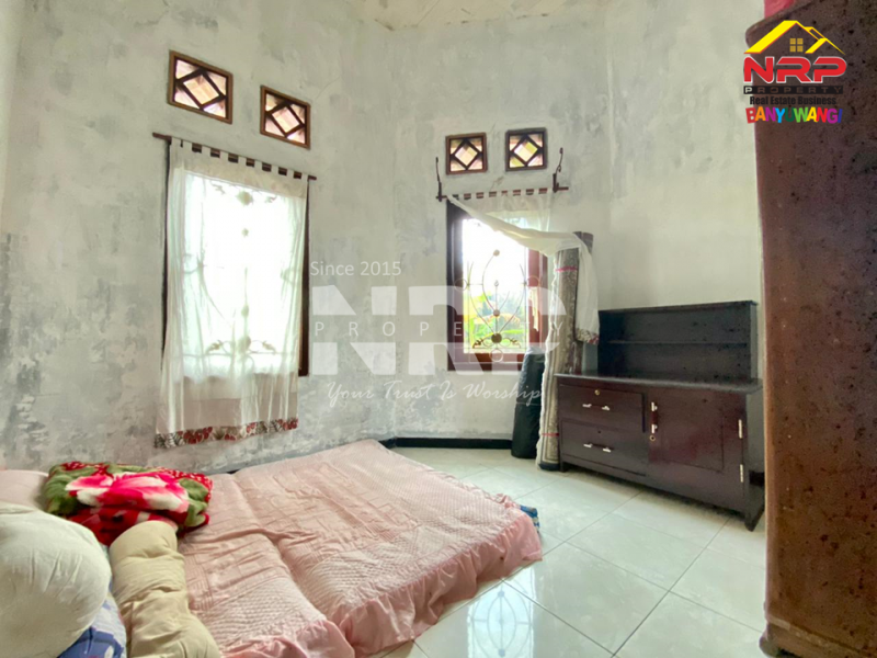 Dijual Rumah 2 Lantai di Genteng Banyuwangi Dijual Rumah 2 Lantai di Genteng Banyuwangi Dijual Rumah 2 Lantai di Genteng Banyuwangi
Suasana desa yang sejuk, akses mudah, dan lingkungan ramah.
Hunian nyaman untuk yang suka ketenangan NRP BANYUWANGI