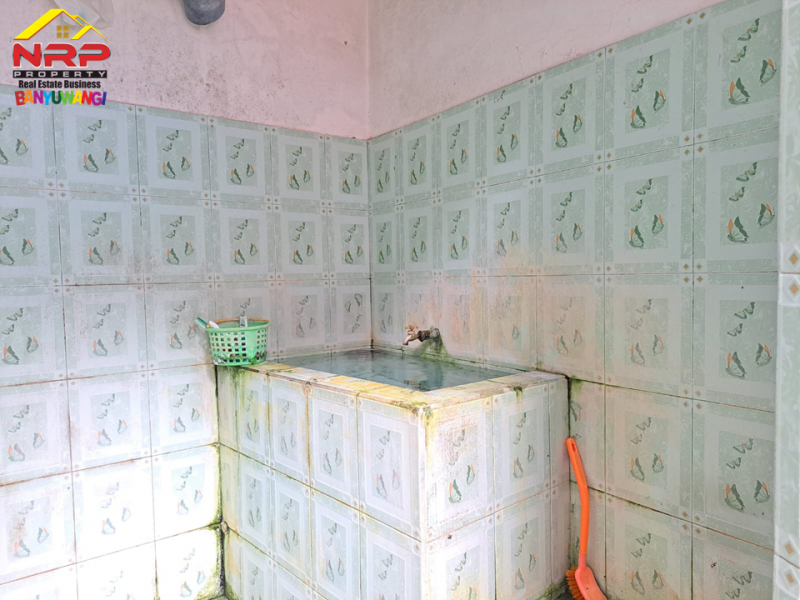 Dijual  Rumah 2 Lantai di Jln. Pajajaran  - Banyuwangi Dijual  Rumah 2 Lantai di Jln. Pajajaran  - Banyuwangi Dijual&nbsp; Rumah 2 Lantai di Jln. Pajajaran&nbsp; - Banyuwangi
Lokasi berada di Pusat Kota Banyuwangi
Dekat dengan Faslitas Pendidikan, Perbelanjaan dan NRP BANYUWANGI