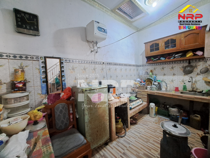 Dijual Rumah 2 Lantai di Kalirejo Banyuwangi  Dijual Rumah 2 Lantai di Kalirejo Banyuwangi  Dijual Rumah 2 Lantai di Kalirejo Banyuwangi&nbsp;
Dekat dari RSI Fatimah Banyuwangi. Cocok untuk investasi jangka panjang atau hunian pribadi

Luas Tanah : NRP BANYUWANGI