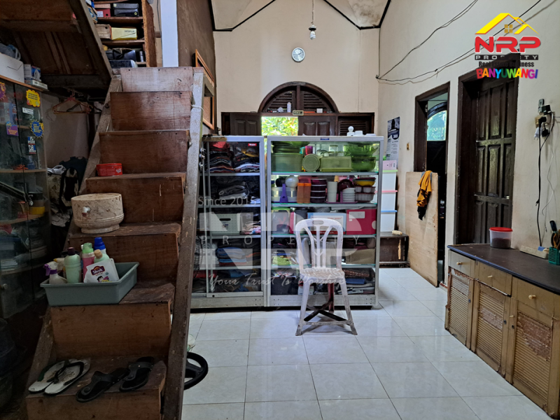 Dijual Rumah 2 Lantai di Perum. GGM Klatak - Banyuwangi Dijual Rumah 2 Lantai di Perum. GGM Klatak - Banyuwangi Dijual Rumah 2 Lantai di Perum. GGM Klatak - Banyuwangi
Lokasi nyaman di gunakan untuk tempat tinggal, padat penduduk dekat dengan hotel-hotel tenama NRP BANYUWANGI