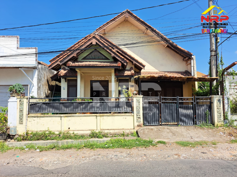 Dijual Rumah 2 lantai di tepi Jl. Jembrana, Klatak - Banyuwangi Dijual Rumah 2 lantai di tepi Jl. Jembrana, Klatak - Banyuwangi Dijual Rumah 2 lantai di tepi Jl. Jembrana, Klatak - Banyuwangi
Lokasi Sangat Strategis berada di kawasan&nbsp; perumahan.&nbsp;
Dekat dengan Kawasan Hotel NRP BANYUWANGI