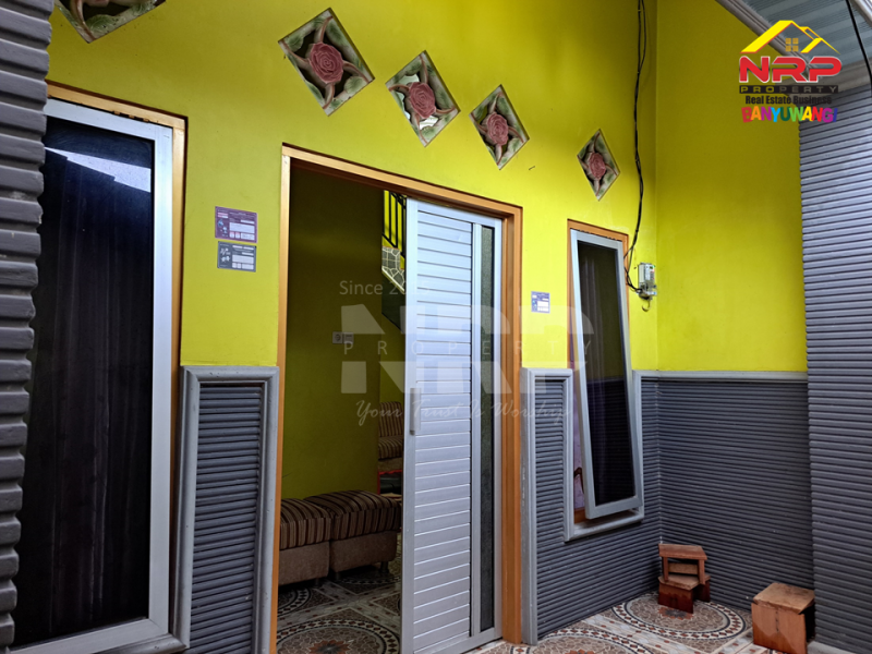 Dijual Rumah 2 Lantai ditepi Jl.Blimbingsari - Banyuwangi  Dijual Rumah 2 Lantai ditepi Jl.Blimbingsari - Banyuwangi  Dijual Rumah 2 Lantai ditepi Jl.Blimbingsari - Banyuwangi&nbsp;
500 meter dari Pantai Blimbingsari, Bisa jadi untuk hunian, toko dll&nbsp;

LT/LB : 140/140 NRP BANYUWANGI