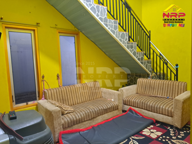 Dijual Rumah 2 Lantai ditepi Jl.Blimbingsari - Banyuwangi  Dijual Rumah 2 Lantai ditepi Jl.Blimbingsari - Banyuwangi  Dijual Rumah 2 Lantai ditepi Jl.Blimbingsari - Banyuwangi&nbsp;
500 meter dari Pantai Blimbingsari, Bisa jadi untuk hunian, toko dll&nbsp;

LT/LB : 140/140 NRP BANYUWANGI