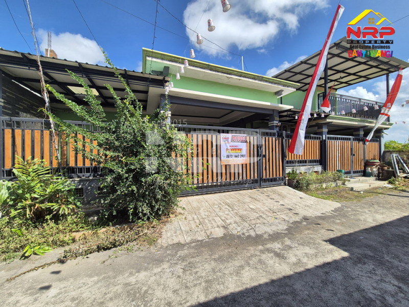 Dijual Rumah 2 Lantai Pojok Siap Huni di Perum Adimas Sobo - Banyuwangi  Dijual Rumah 2 Lantai Pojok Siap Huni di Perum Adimas Sobo - Banyuwangi  Dijual Rumah 2 Lantai Pojok Siap Huni di Perum Adimas Sobo - Banyuwangi&nbsp;
Lokasi sangat nyaman dan cocok untuk tempat tinggal, View NRP BANYUWANGI
