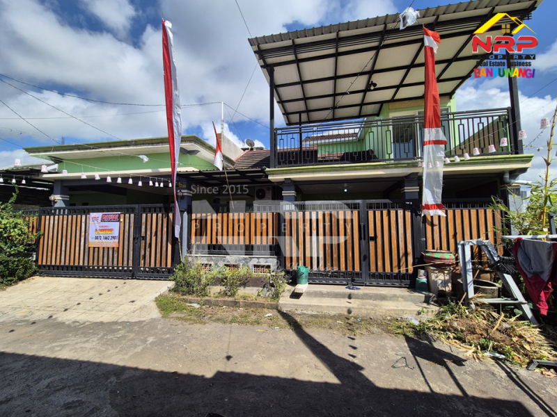 Dijual Rumah 2 Lantai Pojok Siap Huni di Perum Adimas Sobo - Banyuwangi  Dijual Rumah 2 Lantai Pojok Siap Huni di Perum Adimas Sobo - Banyuwangi  Dijual Rumah 2 Lantai Pojok Siap Huni di Perum Adimas Sobo - Banyuwangi&nbsp;
Lokasi sangat nyaman dan cocok untuk tempat tinggal, View NRP BANYUWANGI