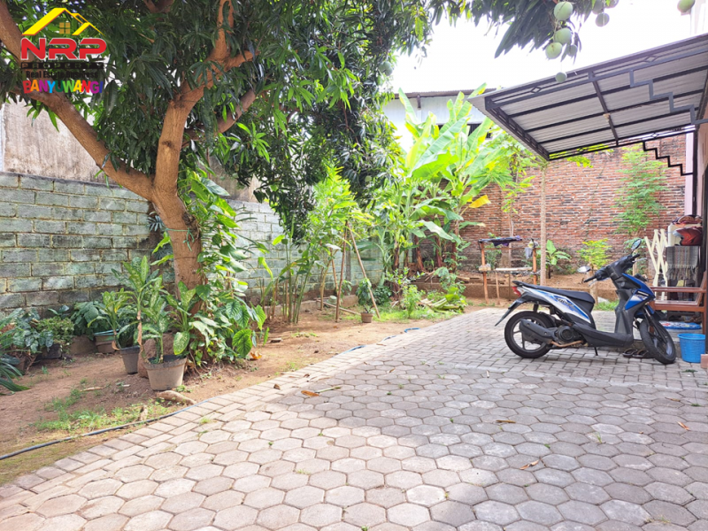 Dijual Rumah 2 Lantai + Ruang usaha/toko Siap Huni di Banjarsari - Banyuwangi  Dijual Rumah 2 Lantai + Ruang usaha/toko Siap Huni di Banjarsari - Banyuwangi  Dijual Rumah 2 Lantai + Ruang usaha/toko Siap Huni di Banjarsari - Banyuwangi&nbsp;
Lokasi sangat strategis dekat dengan Pusat Pendidikan Ternama Banyuwangi NRP BANYUWANGI