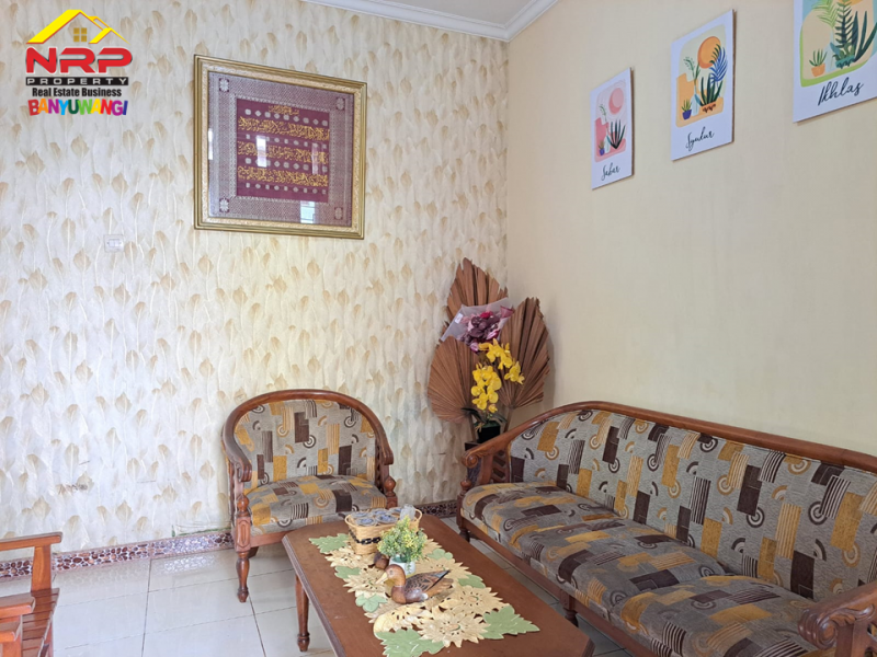 Dijual Rumah 2 Lantai + Ruang usaha/toko Siap Huni di Banjarsari - Banyuwangi  Dijual Rumah 2 Lantai + Ruang usaha/toko Siap Huni di Banjarsari - Banyuwangi  Dijual Rumah 2 Lantai + Ruang usaha/toko Siap Huni di Banjarsari - Banyuwangi&nbsp;
Lokasi sangat strategis dekat dengan Pusat Pendidikan Ternama Banyuwangi NRP BANYUWANGI