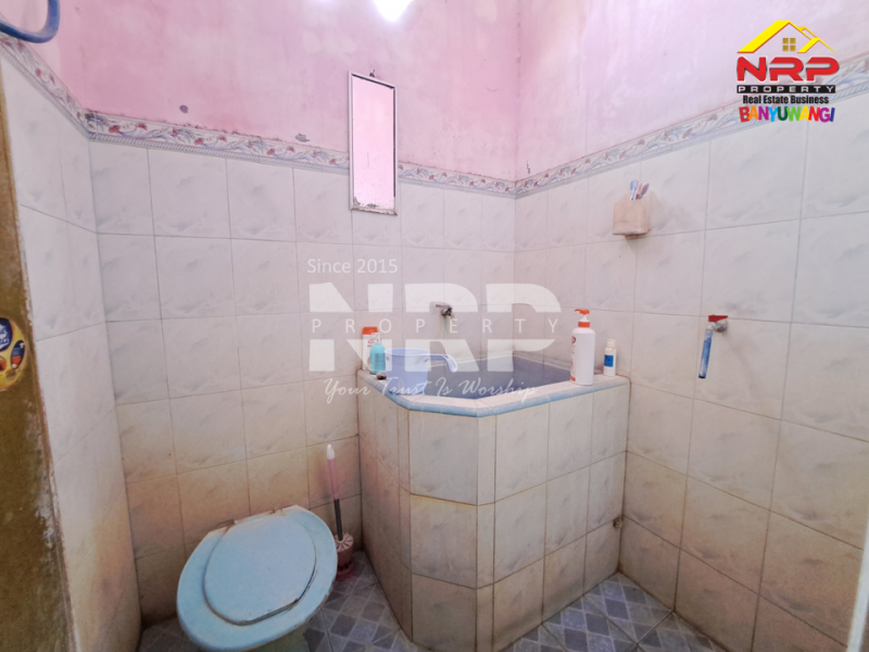 Dijual Rumah 2 lantai Sangat Strategis di Belakang Kantor Kec. Banyuwangi  Dijual Rumah 2 lantai Sangat Strategis di Belakang Kantor Kec. Banyuwangi  Dijual Rumah 2 lantai Sangat Strategis di Belakang Kantor Kec. Banyuwangi&nbsp;
100 Meter dari Jl. Brigjen Katamso&nbsp; - Banyuwangi&nbsp;
Sangat Cocok NRP BANYUWANGI