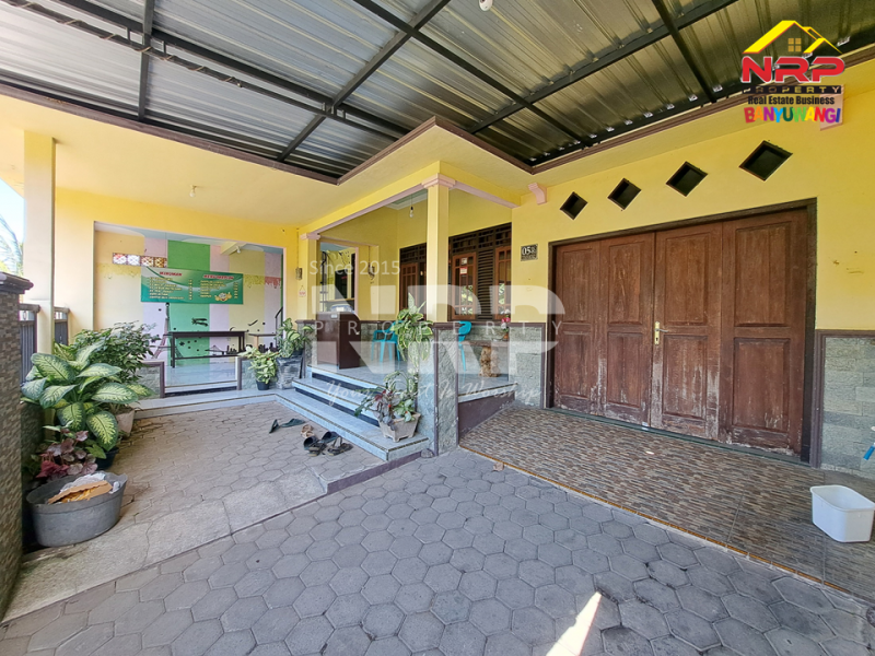 Dijual Rumah 2 lantai Sangat Strategis di Belakang Kantor Kec. Banyuwangi  Dijual Rumah 2 lantai Sangat Strategis di Belakang Kantor Kec. Banyuwangi  Dijual Rumah 2 lantai Sangat Strategis di Belakang Kantor Kec. Banyuwangi&nbsp;
100 Meter dari Jl. Brigjen Katamso&nbsp; - Banyuwangi&nbsp;
Sangat Cocok NRP BANYUWANGI