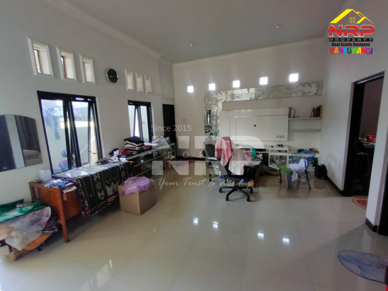 Dijual Rumah 2 Lantai Sangat Strategis di Belakang Kantor KPU Banyuwangi  Dijual Rumah 2 Lantai Sangat Strategis di Belakang Kantor KPU Banyuwangi  Dijual Rumah 2 Lantai Sangat Strategis di Belakang Kantor KPU Banyuwangi&nbsp;
Lokasi sangat strategis Untuk Hunian, Kos- kosan dan Ruang Usaha NRP BANYUWANGI