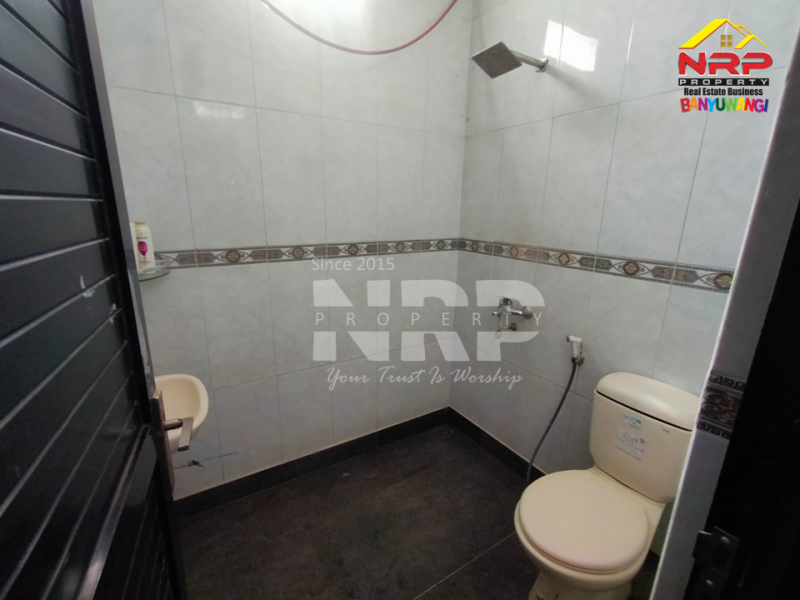 Dijual Rumah 2 Lantai Sangat Strategis di Belakang Kantor KPU Banyuwangi  Dijual Rumah 2 Lantai Sangat Strategis di Belakang Kantor KPU Banyuwangi  Dijual Rumah 2 Lantai Sangat Strategis di Belakang Kantor KPU Banyuwangi&nbsp;
Lokasi sangat strategis Untuk Hunian, Kos- kosan dan Ruang Usaha NRP BANYUWANGI