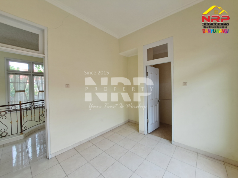 Dijual Rumah 2 Lantai Siap Huni di Gardenia Estate Banyuwangi Dijual Rumah 2 Lantai Siap Huni di Gardenia Estate Banyuwangi Dijual Rumah 2 Lantai Siap Huni di Gardenia Estate Banyuwangi
Hunian Elit Pusat Kota Dengan Lingkungan Aman, Nyaman dan Asri.&nbsp;
Dengan nilai investasi NRP BANYUWANGI