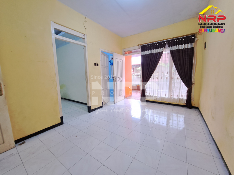 Dijual  Rumah 2 Lantai  Siap Huni di Kebalenan - Banyuwangi  Dijual  Rumah 2 Lantai  Siap Huni di Kebalenan - Banyuwangi  Dijual&nbsp; Rumah 2 Lantai&nbsp; Siap Huni di Kebalenan - Banyuwangi&nbsp;
Berada dikawasan perumahan. Sangat Cocok Untuk Hunian Dekat dengan Fasilitas NRP BANYUWANGI