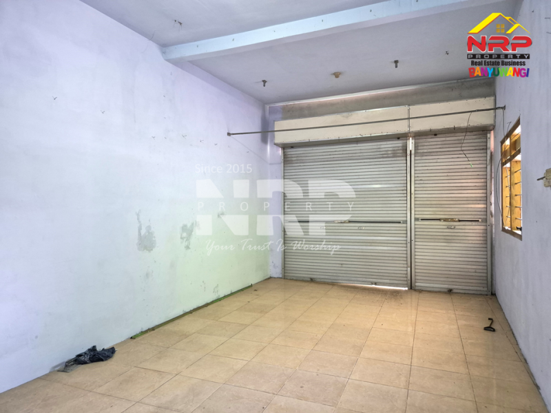 Dijual Rumah 2 Lantai Siap Huni di Tepi di Jl. Agus Salim - Banyuwangi Dijual Rumah 2 Lantai Siap Huni di Tepi di Jl. Agus Salim - Banyuwangi Dijual Rumah 2 Lantai Siap Huni di Tepi di Jl. Agus Salim - Banyuwangi
Lokasi Strategis Cocok Untuk Hunian, Toko, Butik&nbsp; maupun Kantor.

Luas Tanah : NRP BANYUWANGI