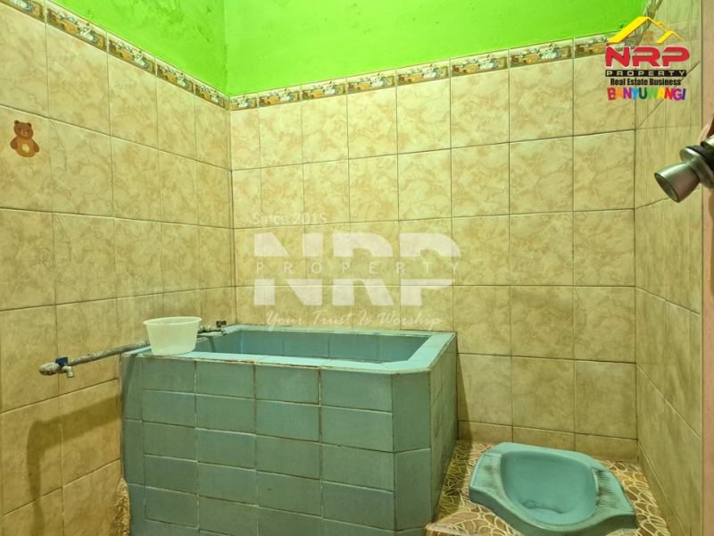 Dijual Rumah 2 Lantai Siap Huni di Tepi di Jl. Agus Salim - Banyuwangi Dijual Rumah 2 Lantai Siap Huni di Tepi di Jl. Agus Salim - Banyuwangi Dijual Rumah 2 Lantai Siap Huni di Tepi di Jl. Agus Salim - Banyuwangi
Lokasi Strategis Cocok Untuk Hunian, Toko, Butik&nbsp; maupun Kantor.

Luas Tanah : NRP BANYUWANGI