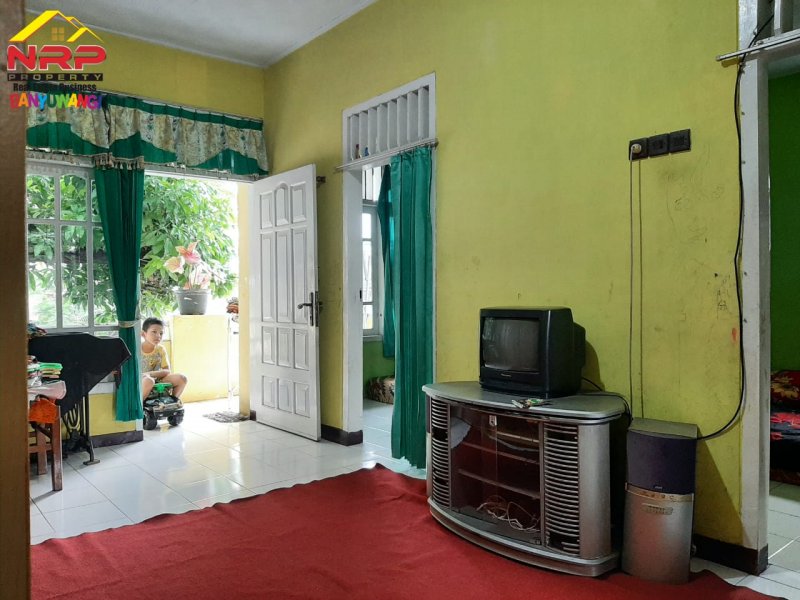 Dijual Rumah 2 Lanti di Tepi Jalan Hayam Wuruk - Banyuwangi Dijual Rumah 2 Lanti di Tepi Jalan Hayam Wuruk - Banyuwangi Dijual Rumah 2 Lanti di Tepi Jalan Hayam Wuruk - Banyuwangi
Tertelak di Jalan Poros Kota sangat cocok untuk ruang usaha maupun hunian.

Fasilitas : Ruang NRP BANYUWANGI