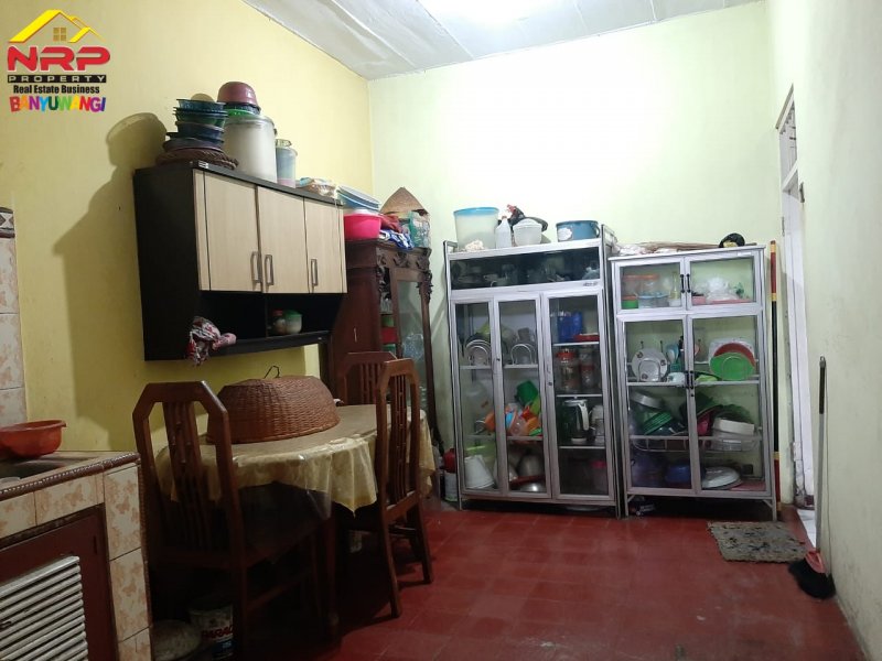 Dijual Rumah 2 Lanti di Tepi Jalan Hayam Wuruk - Banyuwangi Dijual Rumah 2 Lanti di Tepi Jalan Hayam Wuruk - Banyuwangi Dijual Rumah 2 Lanti di Tepi Jalan Hayam Wuruk - Banyuwangi
Tertelak di Jalan Poros Kota sangat cocok untuk ruang usaha maupun hunian.

Fasilitas : Ruang NRP BANYUWANGI