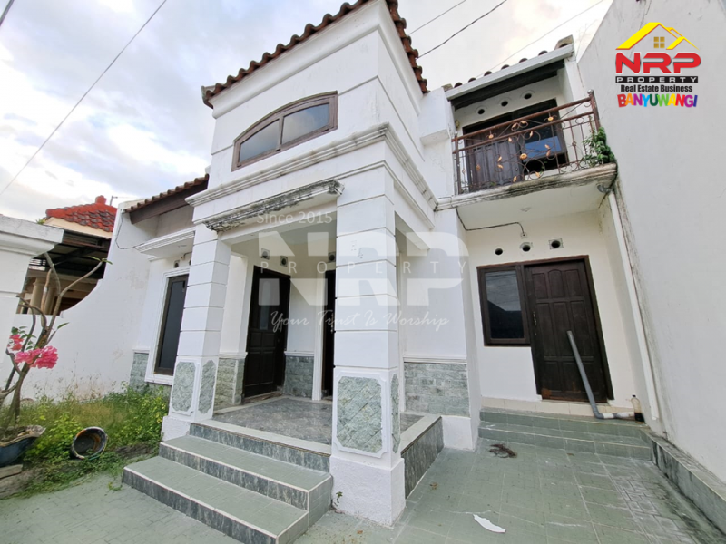 Dijual Rumah 2 upto 3 Lantai di Mendut Regency Banyuwangi  Dijual Rumah 2 upto 3 Lantai di Mendut Regency Banyuwangi  Dijual Rumah 2 upto 3 Lantai di Mendut Regency Banyuwangi&nbsp;
Hunian Exclusive terletak di Kawasan Komersil dan Kantor Pemerintahan Banyuwangi&nbsp;

Luas NRP BANYUWANGI