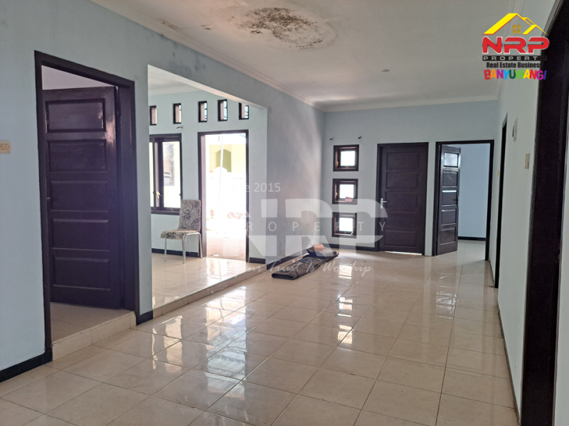 Dijual Rumah Baru 20 Meter dari Jl. Musi, Penganjuran - Banyuwangi  Dijual Rumah Baru 20 Meter dari Jl. Musi, Penganjuran - Banyuwangi  Dijual Rumah Baru 20 Meter dari Jl. Musi, Penganjuran - Banyuwangi&nbsp;
Hunian Dengan Lokasi Premium di Pusat Kota Banyuwangi&nbsp;&nbsp;

Luas Tanah : 155 NRP BANYUWANGI