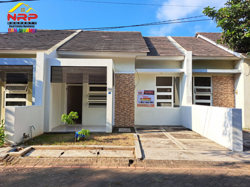 Dijual Rumah Baru dengan Premium Location di Kota Banyuwangi Dijual Rumah Baru Murah  dengan Premium Location di Kota Banyuwangi Dijual Rumah Baru dengan Premium Location di Kota Banyuwangi
Perumahan terletak di Kawasann Komersial, Hotel dan Wisata penunjang Pariwisata Banyuwangi
0 NRP BANYUWANGI