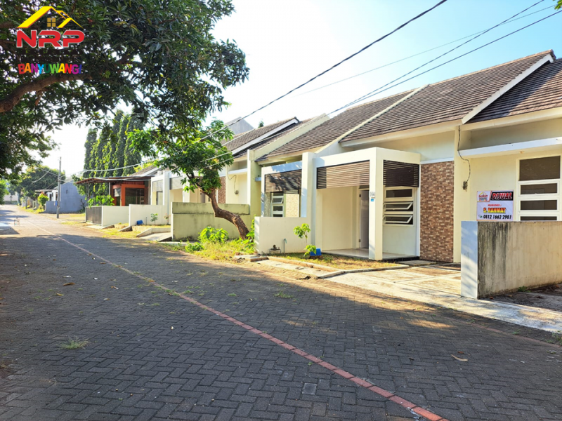 Dijual Rumah Baru dengan Premium Location di Kota Banyuwangi Dijual Rumah Baru Murah  dengan Premium Location di Kota Banyuwangi Dijual Rumah Baru dengan Premium Location di Kota Banyuwangi
Perumahan terletak di Kawasann Komersial, Hotel dan Wisata penunjang Pariwisata Banyuwangi
0 NRP BANYUWANGI