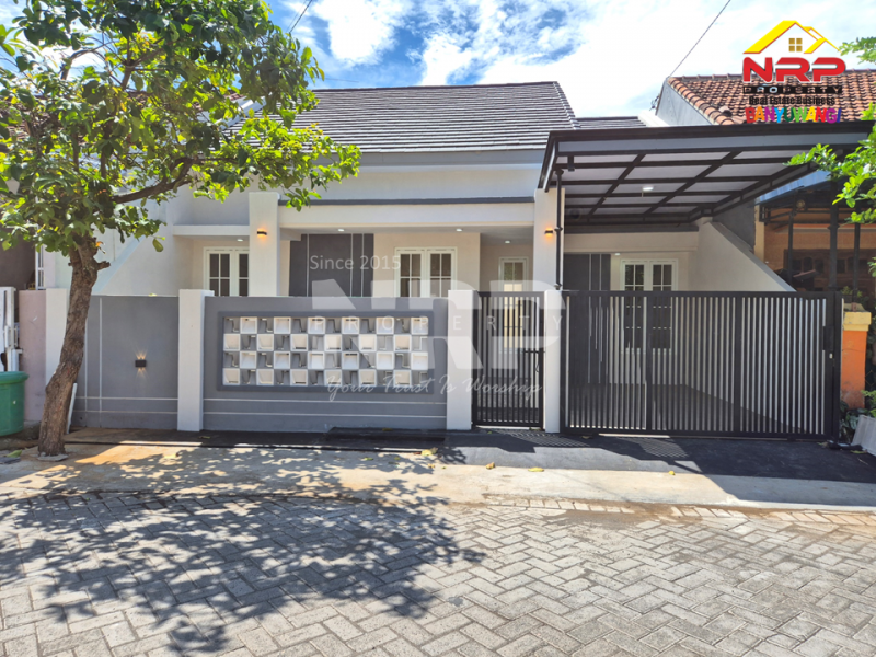 Dijual Rumah Baru Kekinian di Sobo - Banyuwangi  Dijual Rumah Baru Kekinian di Sobo - Banyuwangi  Dijual Rumah Baru Kekinian di Sobo - Banyuwangi&nbsp;
Lokasi sangat nyaman dan cocok untuk tempat tinggal
Dekat Fasilitas Pendidikan, Pebelanjaan, pertokoan NRP BANYUWANGI