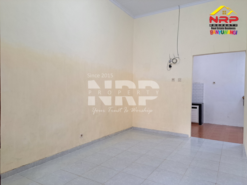 Dijual Rumah Baru Minimalis di Kawasan Perumahan Giri  - Bwi Dijual Rumah Baru Minimalis di Kawasan Perumahan Giri  Banyuwangi  Dijual Rumah Baru Minimalis di Kawasan Perumahan Giri&nbsp; - Bwi
Akses Jln. Utama Raden Wijaya&nbsp;
One Get Sistem , Cocok untuk rumah hunian.

Luas NRP BANYUWANGI