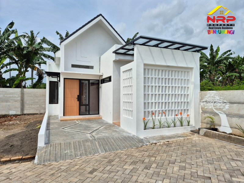 Dijual rumah baru minimalis scandinavian di Dadapan Banyuwangi  Dijual rumah baru minimalis scandinavian di Dadapan Banyuwangi  Gaya Scandinavian ini dibuat untuk kamu yang suka ketenangan, cahaya alami, dan nuansa rumah yang hangat.

Kalau kamu cari rumah baru yang kekinian + lokasi NRP BANYUWANGI