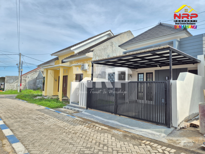 Dijual Rumah Baru Modern di Sobo Banyuwangi Dijual Rumah Baru Modern di Sobo Banyuwangi Dijual Rumah Baru Modern di Sobo Banyuwangi
Hunian fresh from the oven dengan konsep modern minimalis, finishing rapi, dan layout ruangan yang super NRP BANYUWANGI