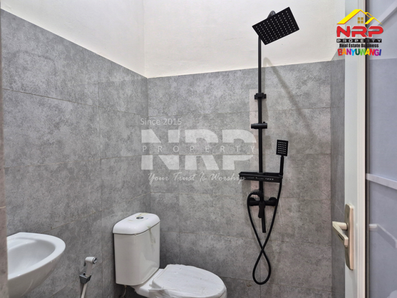 Dijual Rumah Baru Modern di Sobo Banyuwangi Dijual Rumah Baru Modern di Sobo Banyuwangi Dijual Rumah Baru Modern di Sobo Banyuwangi
Hunian fresh from the oven dengan konsep modern minimalis, finishing rapi, dan layout ruangan yang super NRP BANYUWANGI