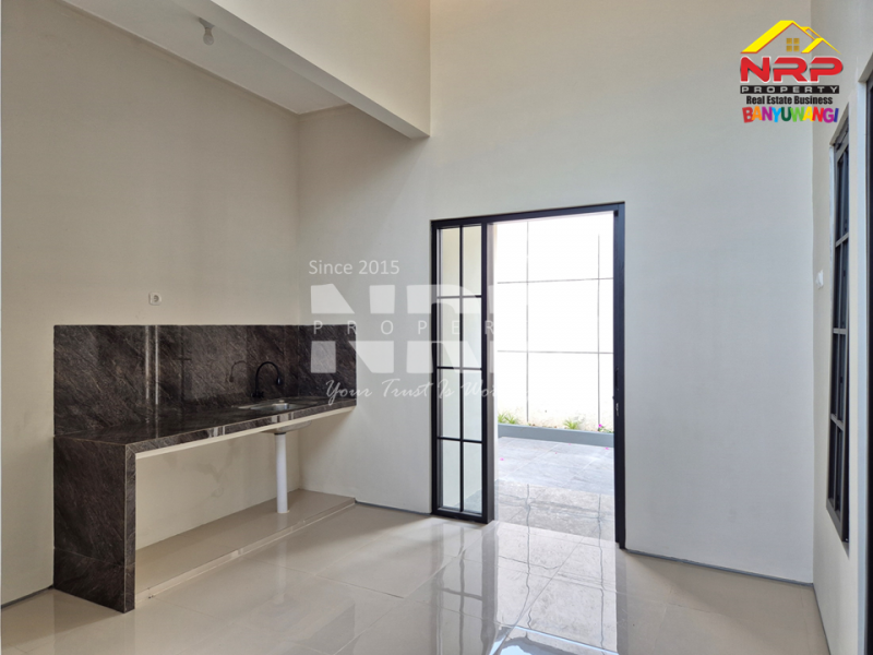 Dijual Rumah Baru Modern di Sobo Banyuwangi Dijual Rumah Baru Modern di Sobo Banyuwangi Dijual Rumah Baru Modern di Sobo Banyuwangi
Hunian fresh from the oven dengan konsep modern minimalis, finishing rapi, dan layout ruangan yang super NRP BANYUWANGI
