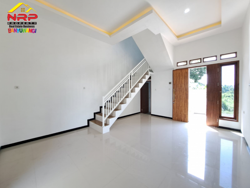 Dijual Rumah Baru Semi Vila 2 Lantai di Belakang Kantor Pemkab Banyuwangi    Dijual Rumah Baru Semi Vila 2 Lantai di Belakang Kantor Pemkab Banyuwangi    Dijual Rumah Baru Semi Vila 2 Lantai di Belakang Kantor Pemkab Banyuwangi&nbsp; &nbsp;
Terletak di Jl. Terusan Borobudur Tamanbaru
Sangat Cocok untuk Hunian, NRP BANYUWANGI