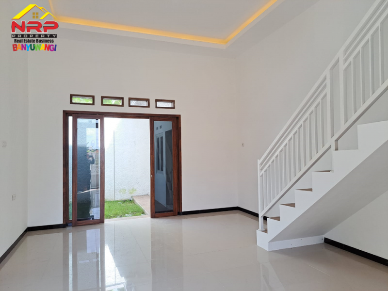 Dijual Rumah Baru Semi Vila 2 Lantai di Belakang Kantor Pemkab Banyuwangi    Dijual Rumah Baru Semi Vila 2 Lantai di Belakang Kantor Pemkab Banyuwangi    Dijual Rumah Baru Semi Vila 2 Lantai di Belakang Kantor Pemkab Banyuwangi&nbsp; &nbsp;
Terletak di Jl. Terusan Borobudur Tamanbaru
Sangat Cocok untuk Hunian, NRP BANYUWANGI