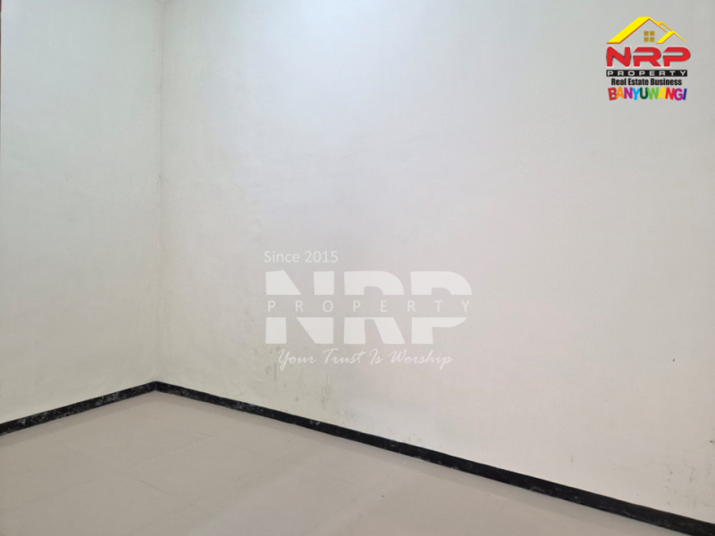 Dijual Rumah Baru Siap Huni di Dadapan - Banyuwangi  Dijual rumah baru 300 jutaan di Dadapan Banyuwangi  Dijual Rumah Baru Siap Huni di Dadapan - Banyuwangi&nbsp;
Dekat dengan hotel ternama dan kawasan wisata di Banyuwangi&nbsp;
Berada di kawasan pemukiman NRP BANYUWANGI
